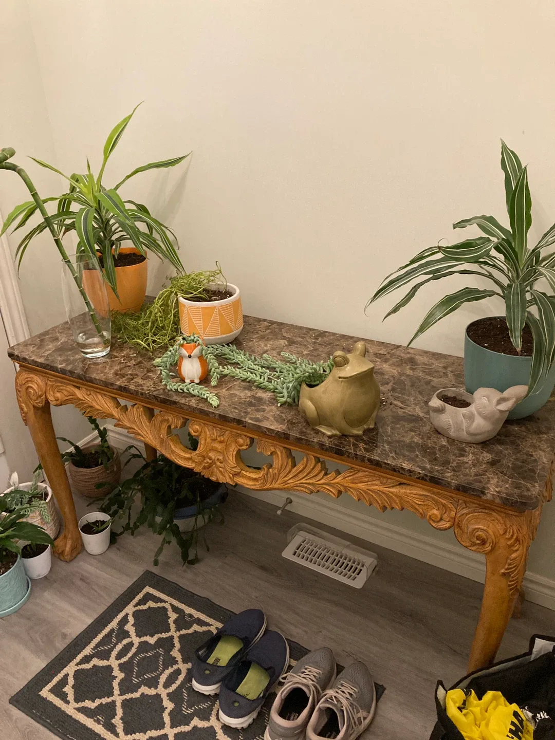 Ornate Marble Top Table thumbnail