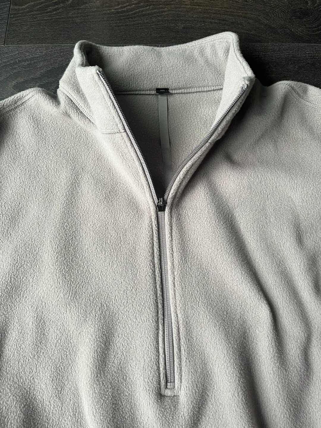 Lululemon Grey Fleece Half-Zip Sweater Men’s Size Large - photo 2