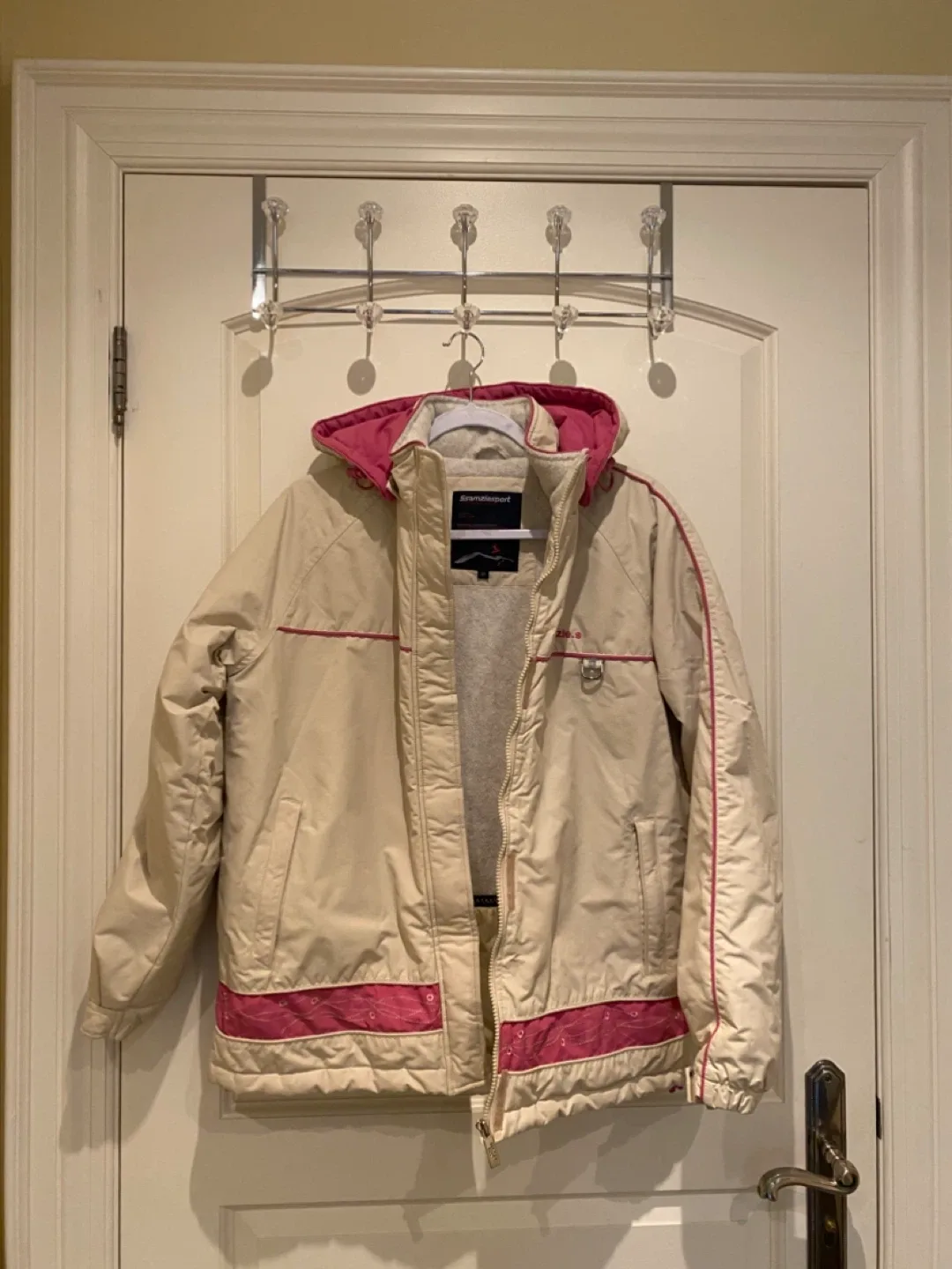 Ssamzi Sport Beige & Pink Winter ski Jacket thumbnail