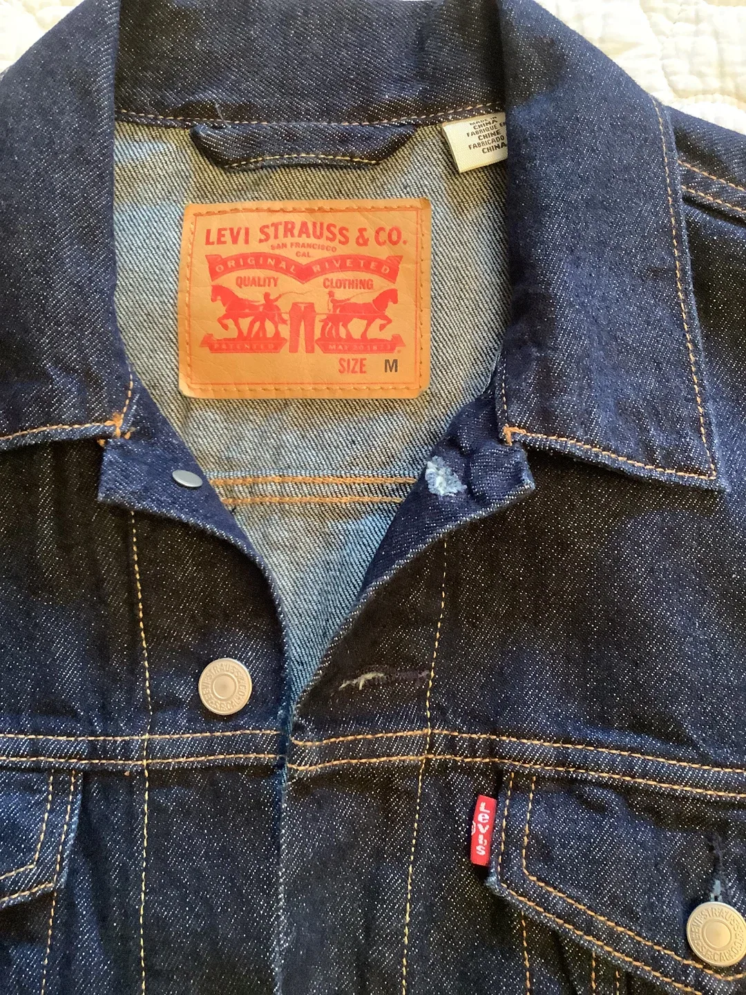Levi's Denim Jacket, Size M image indicator(3)