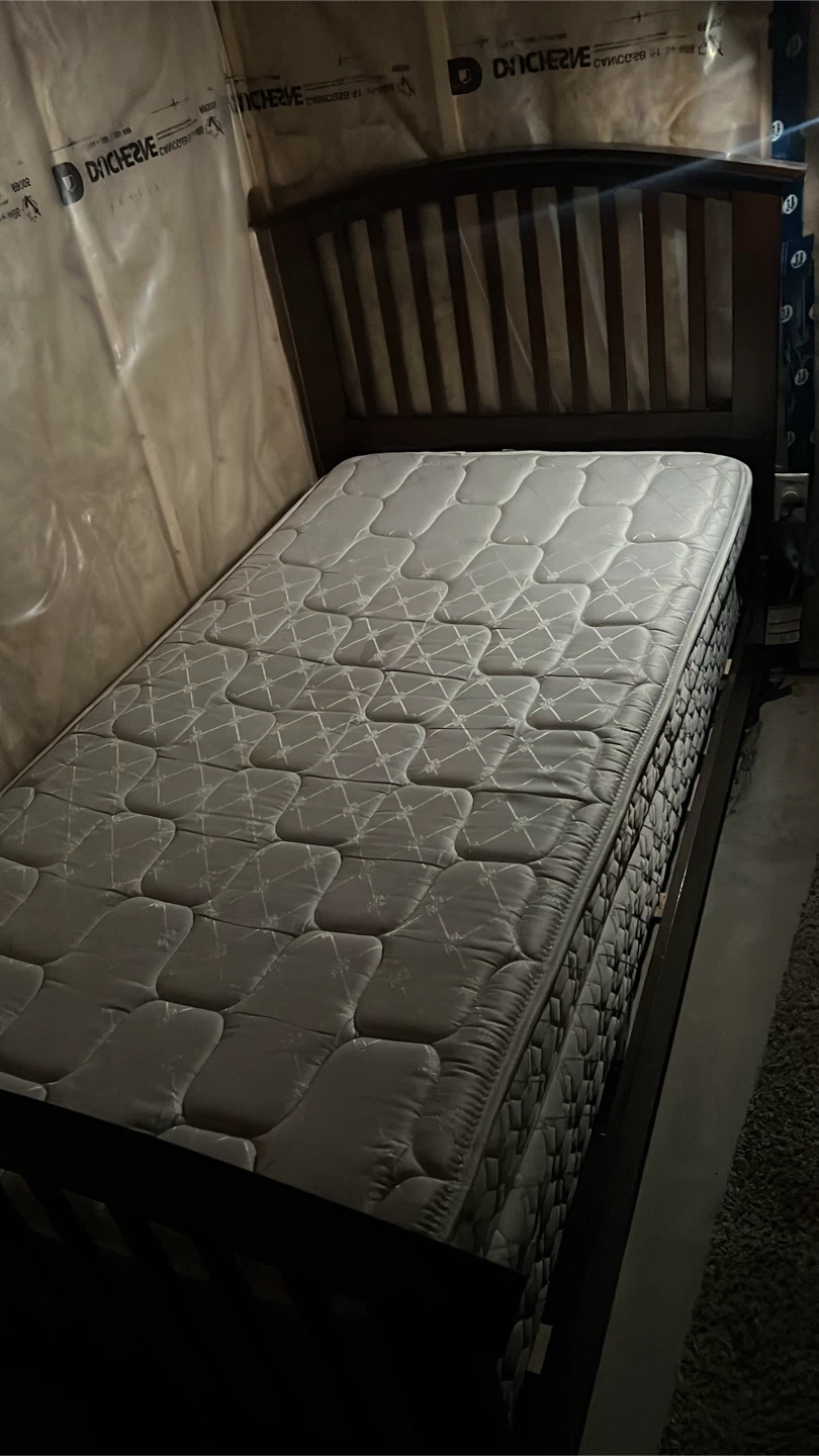Twin Size Bed with Mattress - photo 2