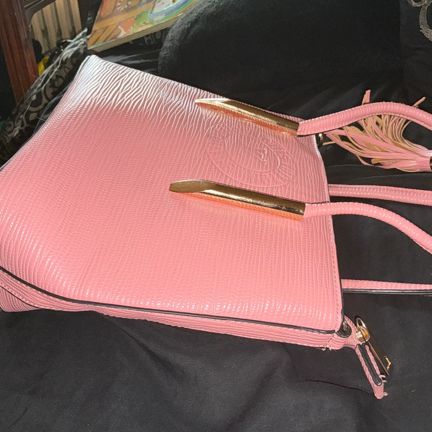 Louis Vuitton Pink Leather Embossed Handbag image indicator(8)