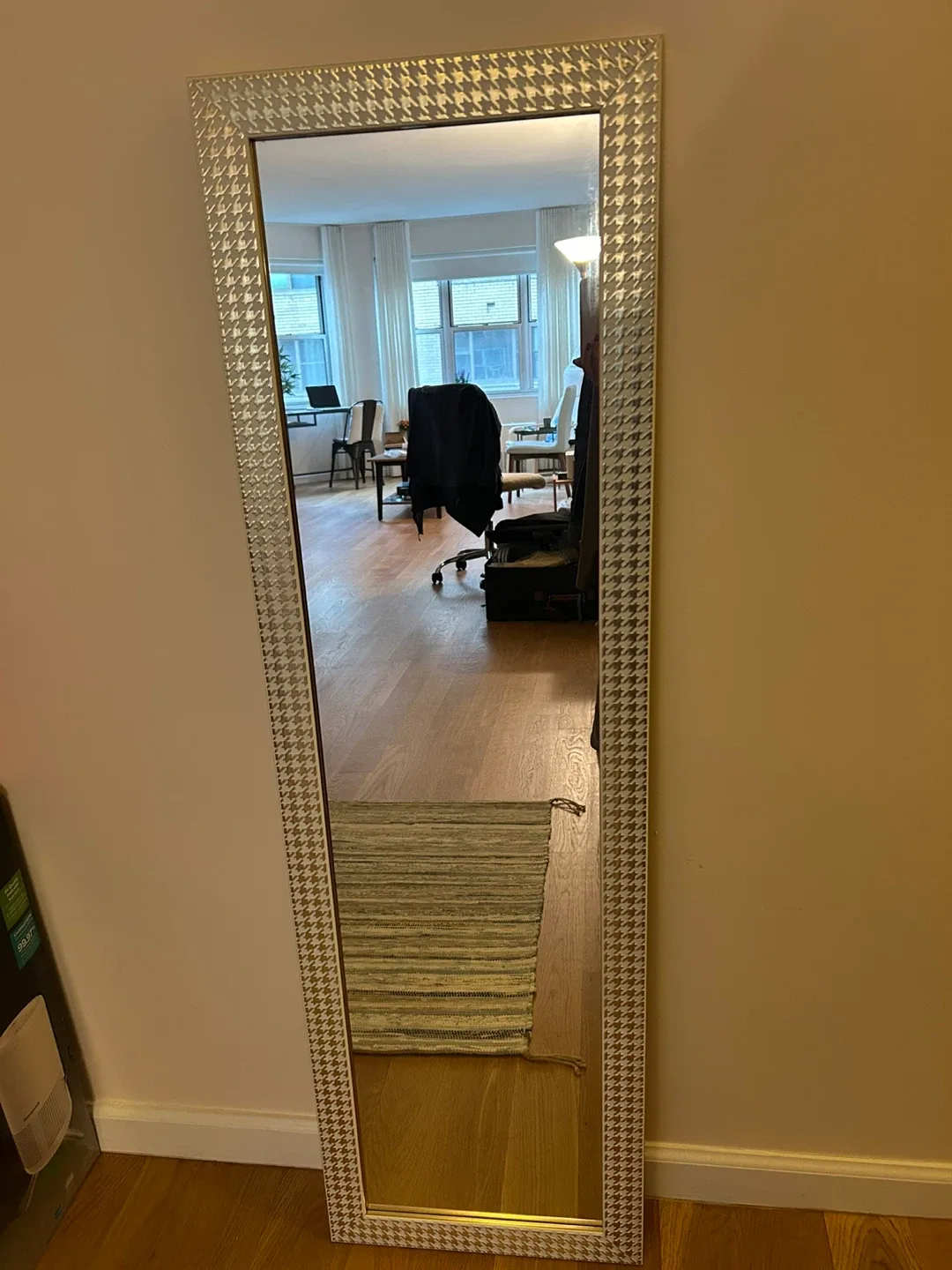 Over the door Mirror