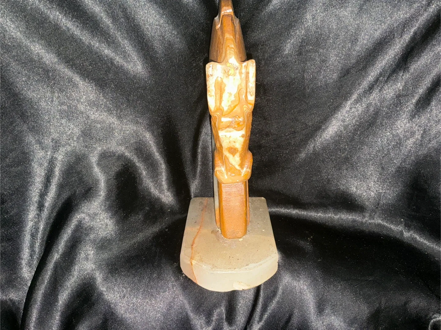 🏇 Hand-Carved Onyx Horse Head Chess Knight – Polished Stone Art image indicator(4)