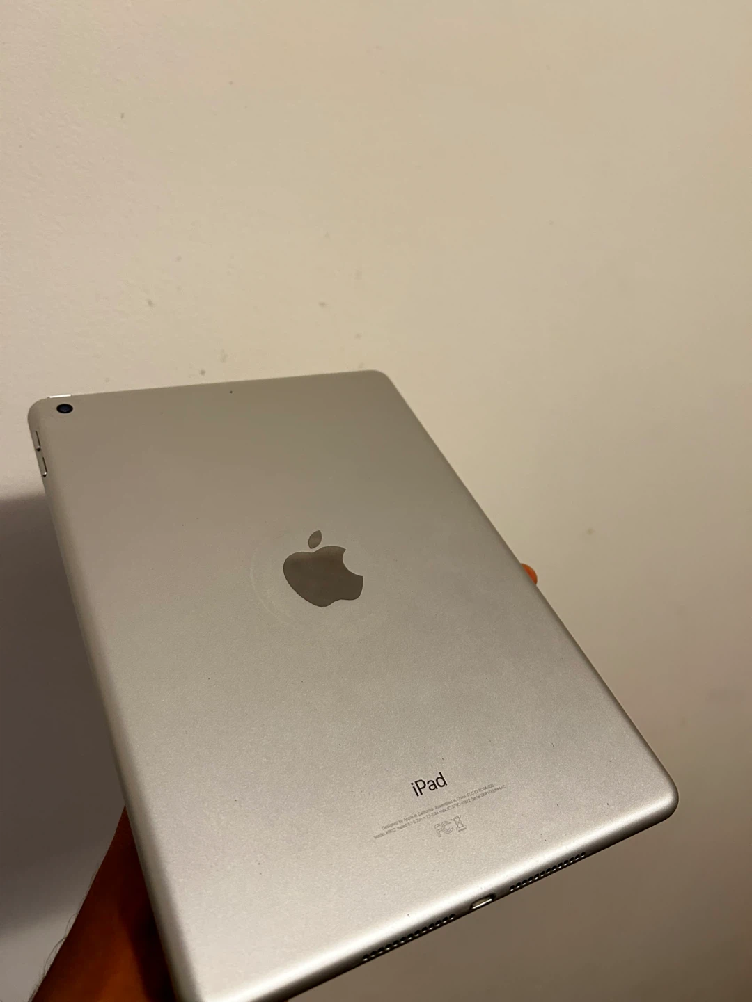 Apple iPad 1822 - photo 2