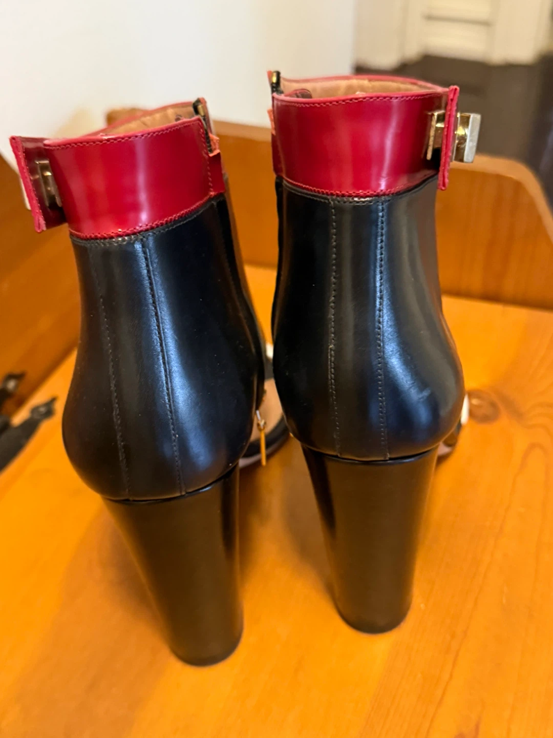 BOSS Black & Red Heels - Size 38 - photo 2