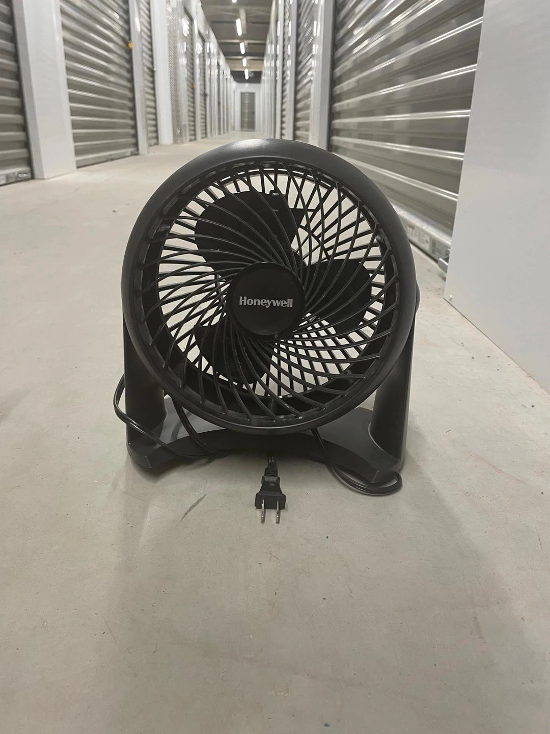 Honeywell Table Fan - Black