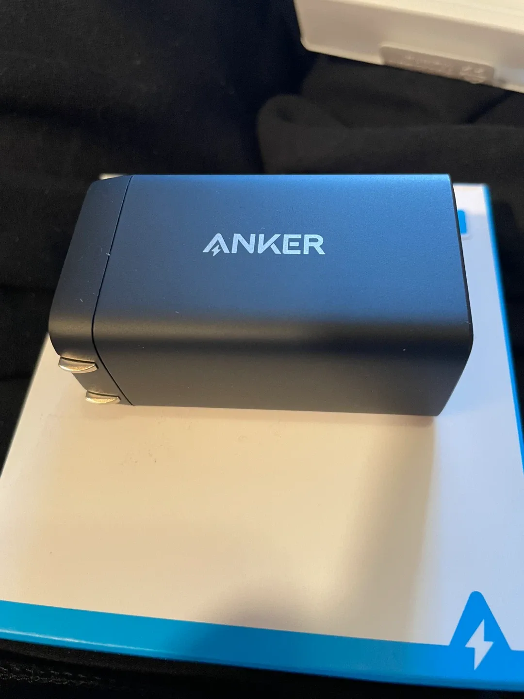 Anker Atom III 3-Port 65W Charger - New! image indicator(3)