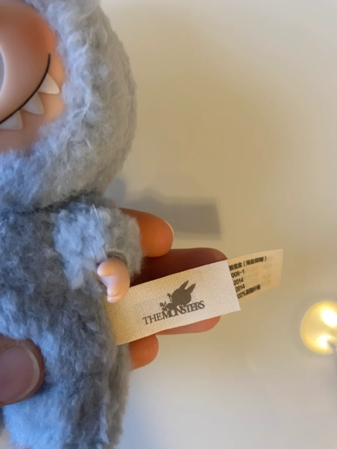 LAST CHANCE/ V1 Blue Labubu with case image indicator(3)