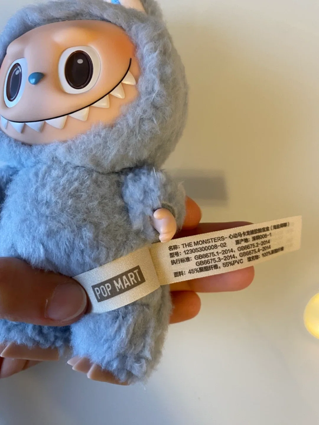 LAST CHANCE/ V1 Blue Labubu with case image indicator(4)