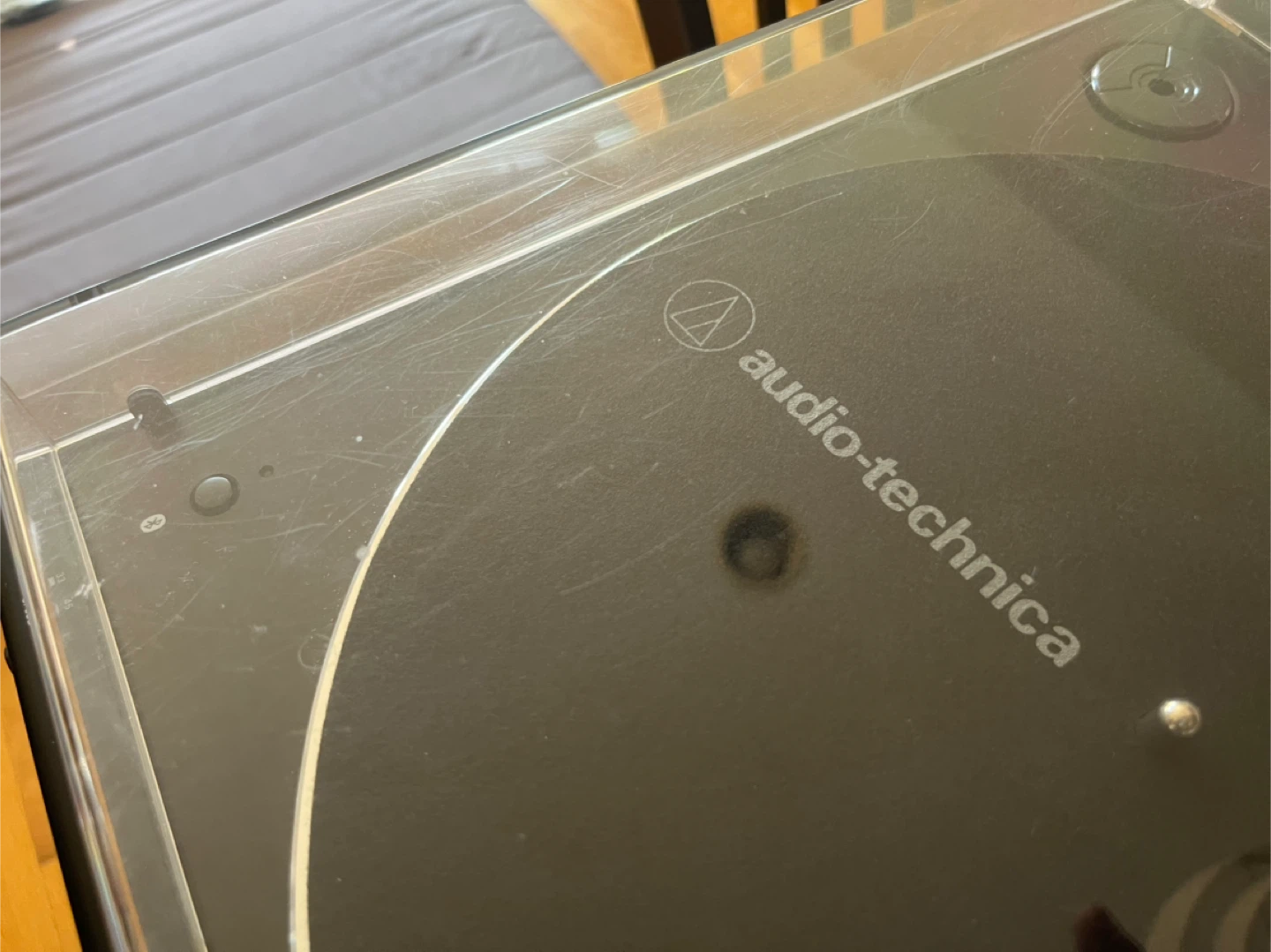 Record player - Audio-Technica AT-LP60XBT Turntable - photo 4