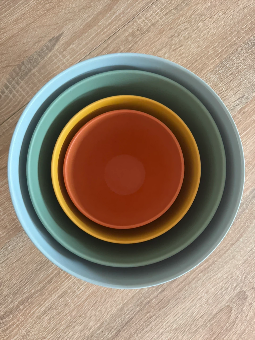 Colorful Nesting Bowls - Set of 4