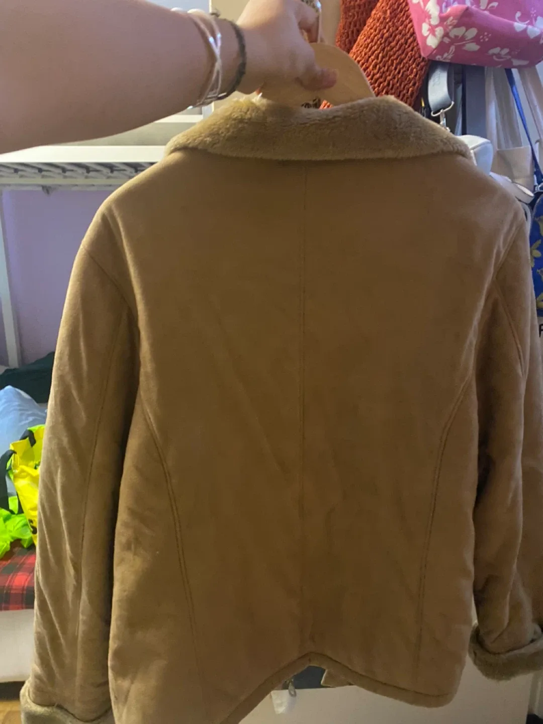 White Skirt+ Autumn Jacket+ Notebook image indicator(6)