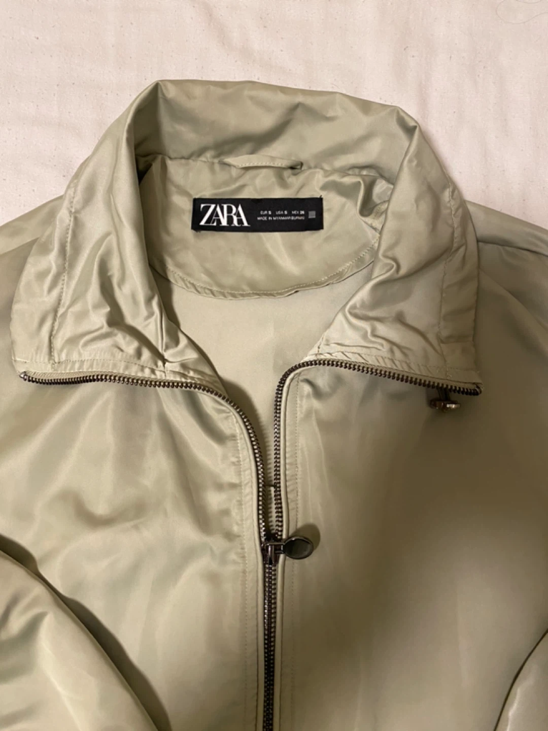 Zara Olive Jacket Size S (Packable Attached Backpack) - photo 2