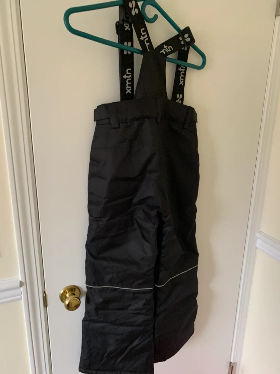 XMTN Black Snow Pants - Size 8 image indicator(2)