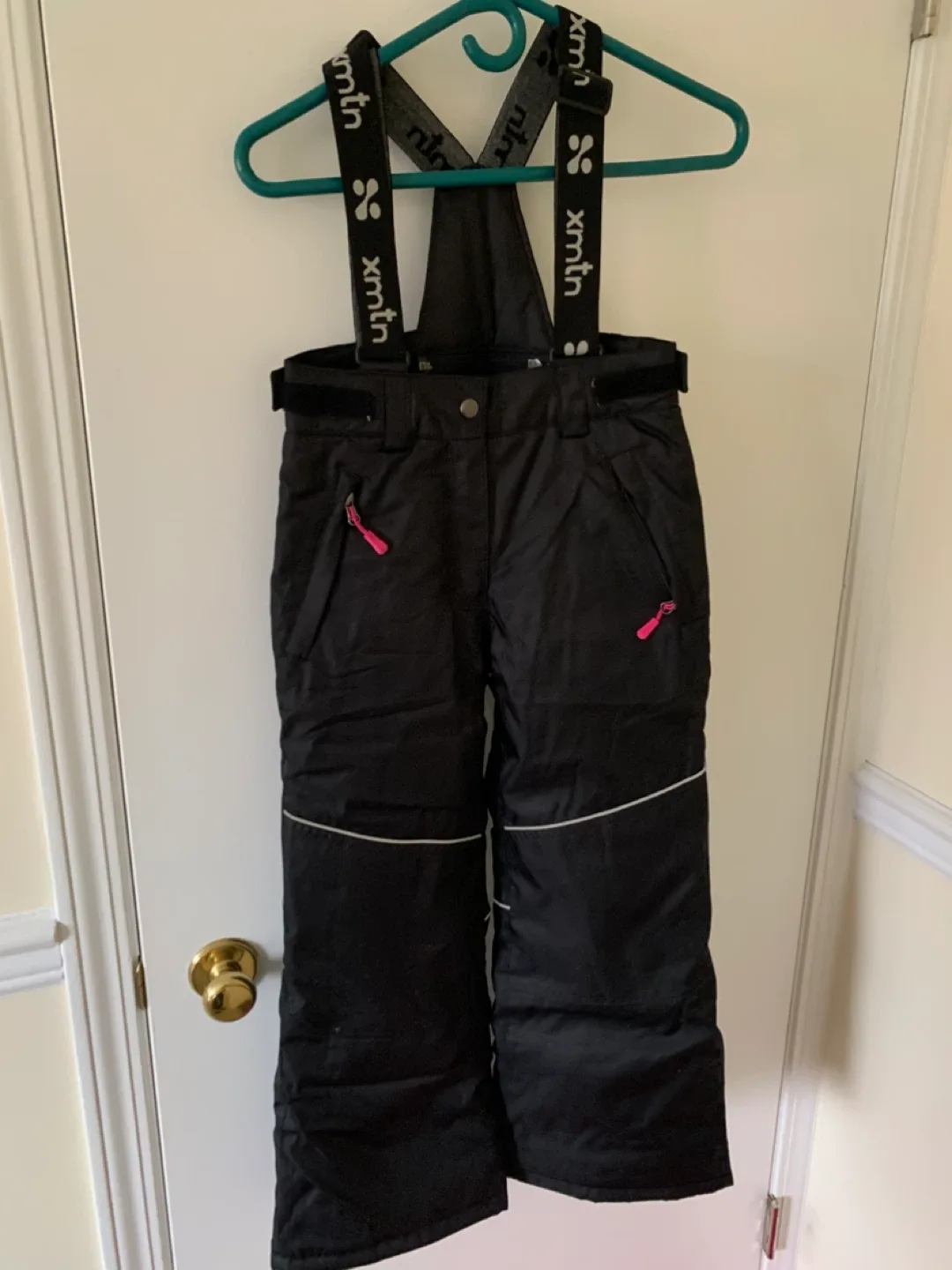 XMTN Black Snow Pants - Size 8