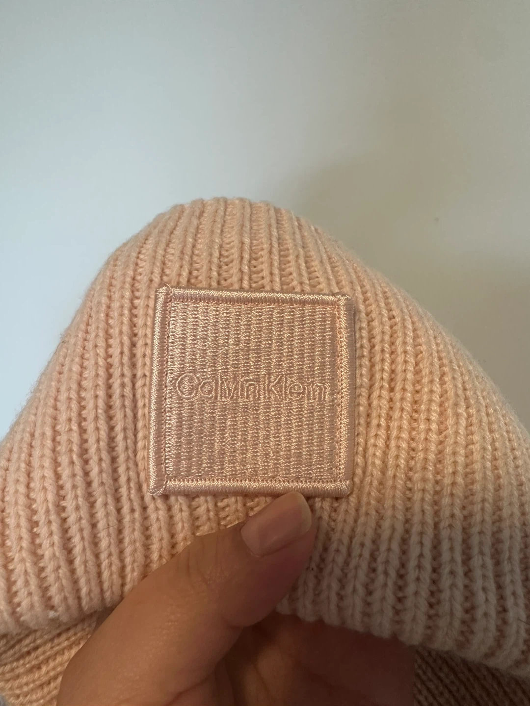 Calvin Klein Pink Knit Beanie - photo 2