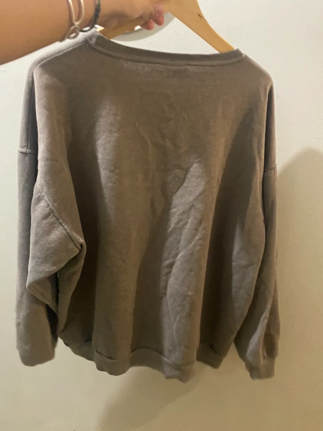 Simply Basic 'The Smiths' Graphic Sweatshirt image indicator(4)