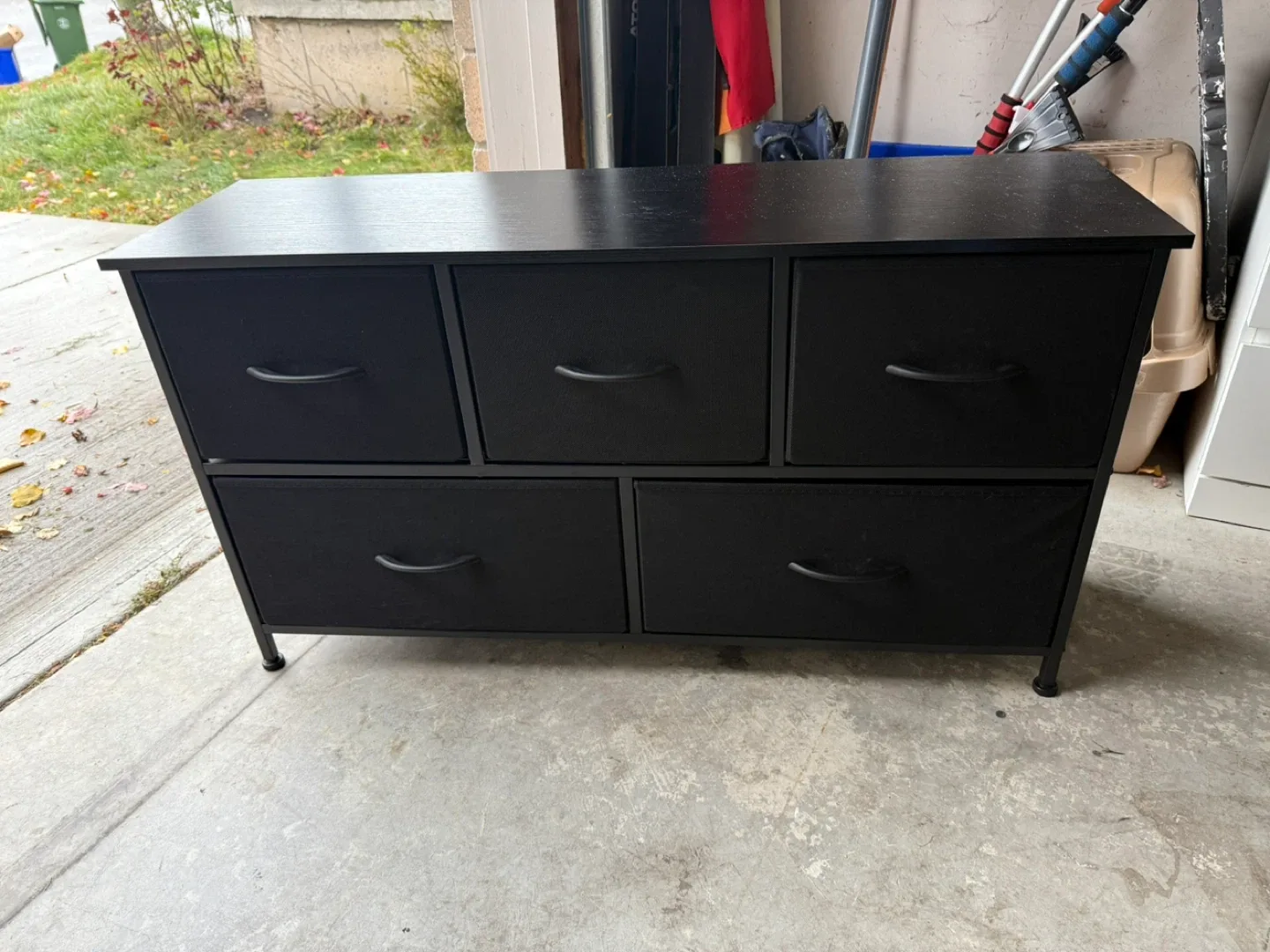 Black 5-Drawer Dresser
