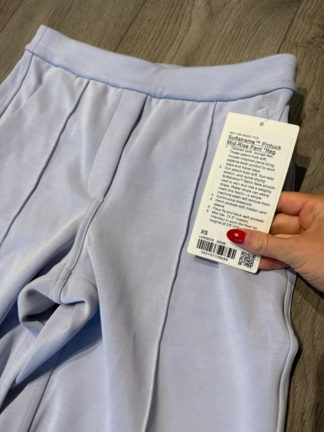 Lululemon Softstreme Pintuck Mid-Rise Pant - XS image indicator(3)