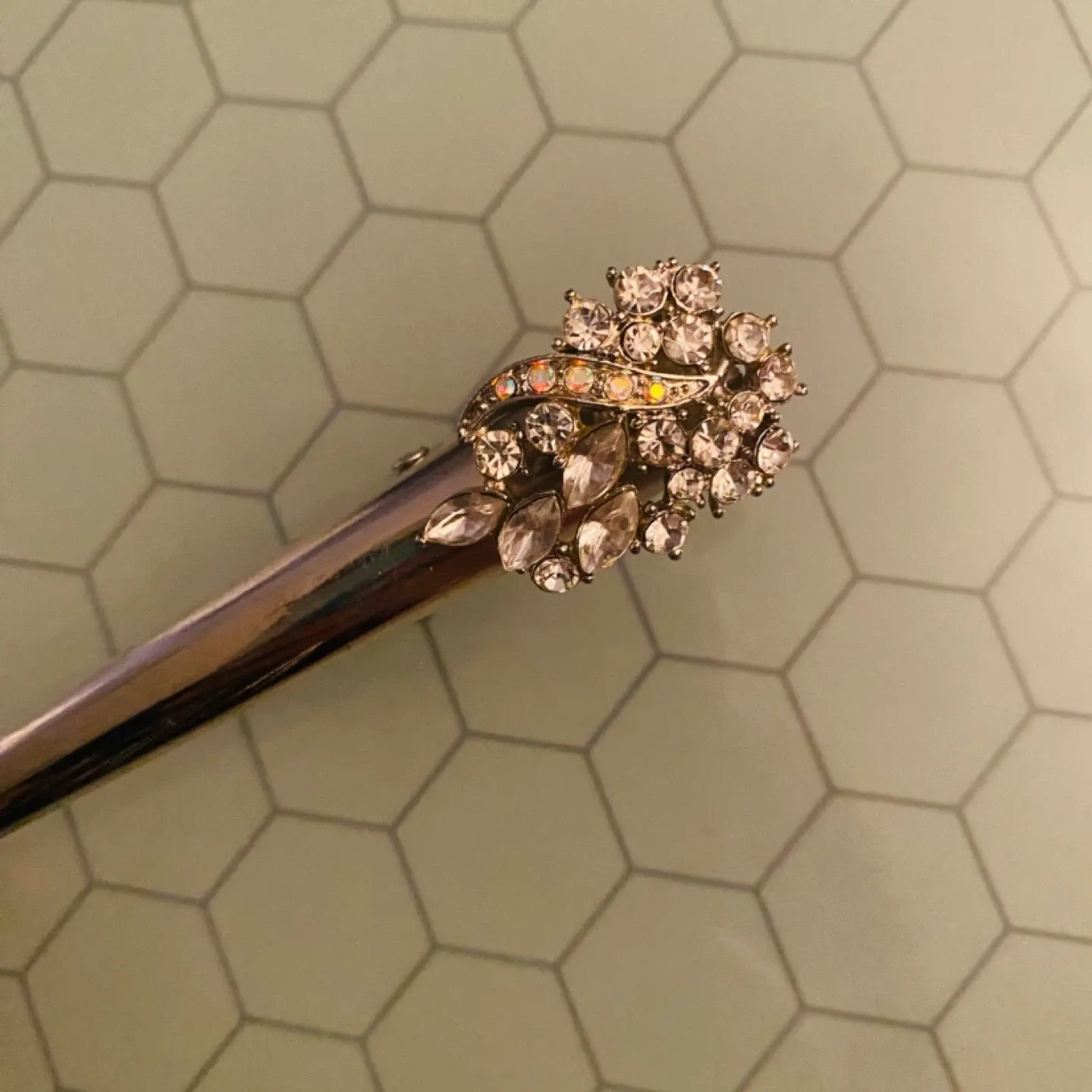 Hello Kitty & Rhinestone Hair Clips image indicator(3)