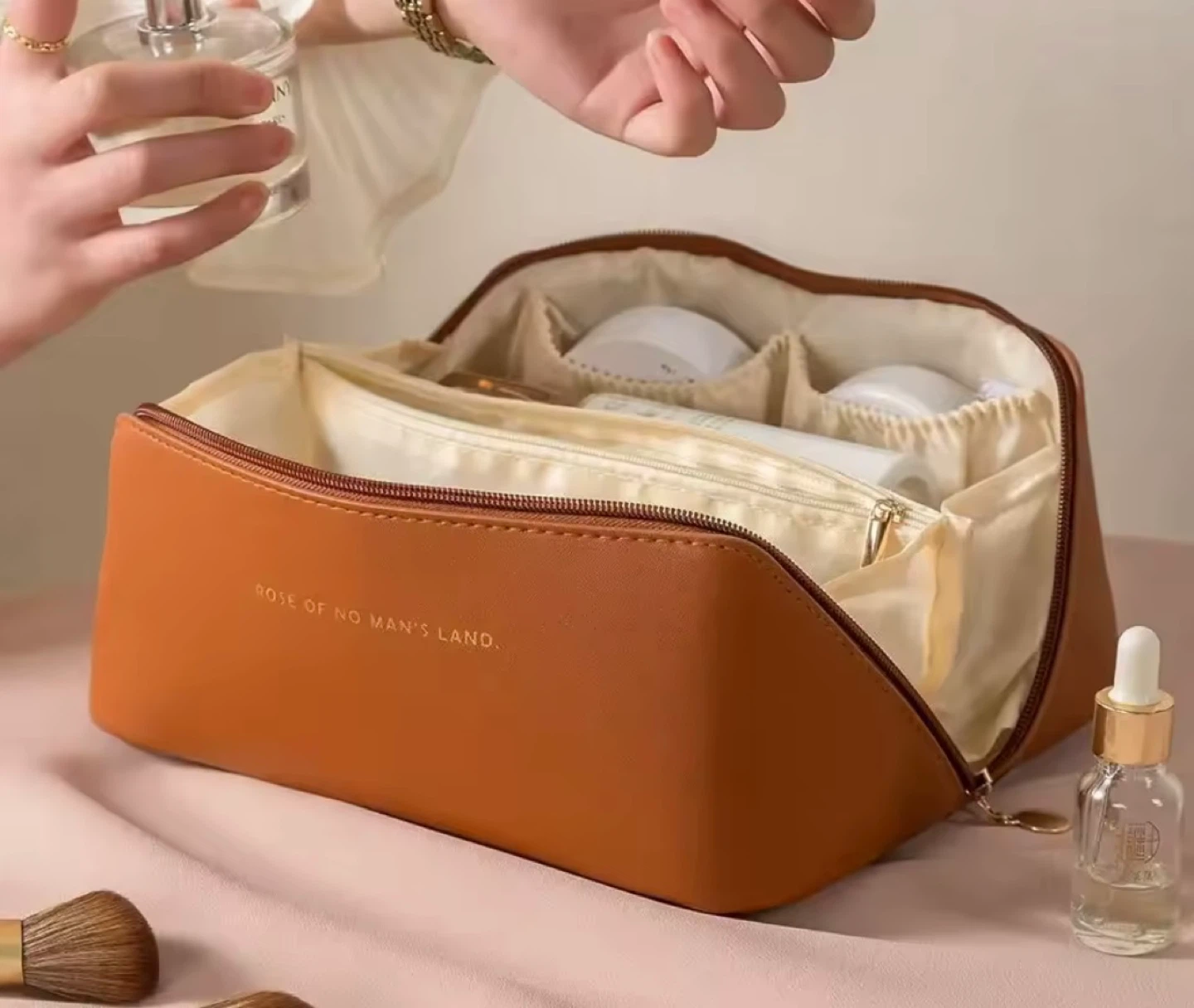 Rose of Na Man's Land Makeup Bag - photo 2