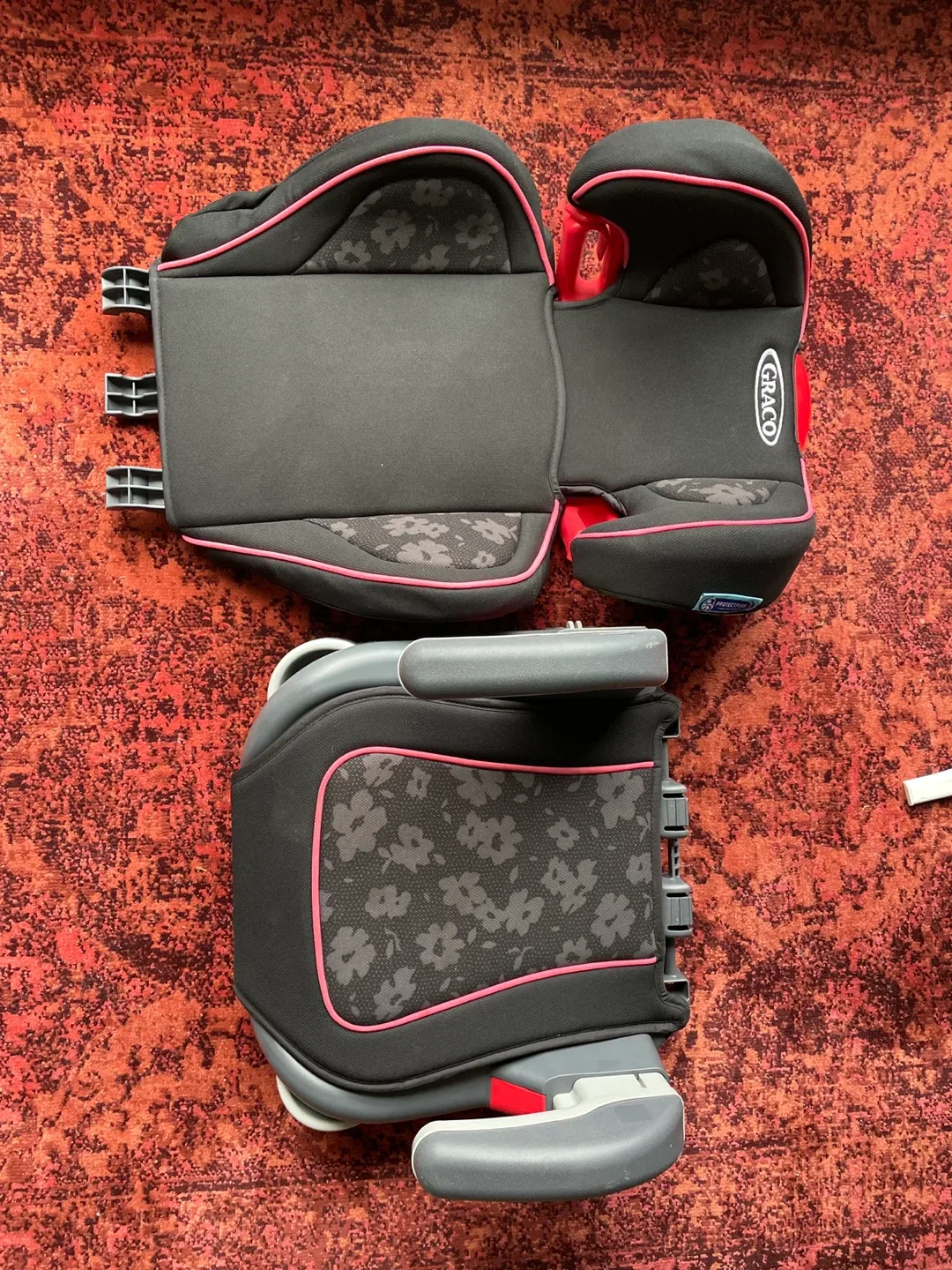 Graco Car Seat - Black & Pink image indicator(2)