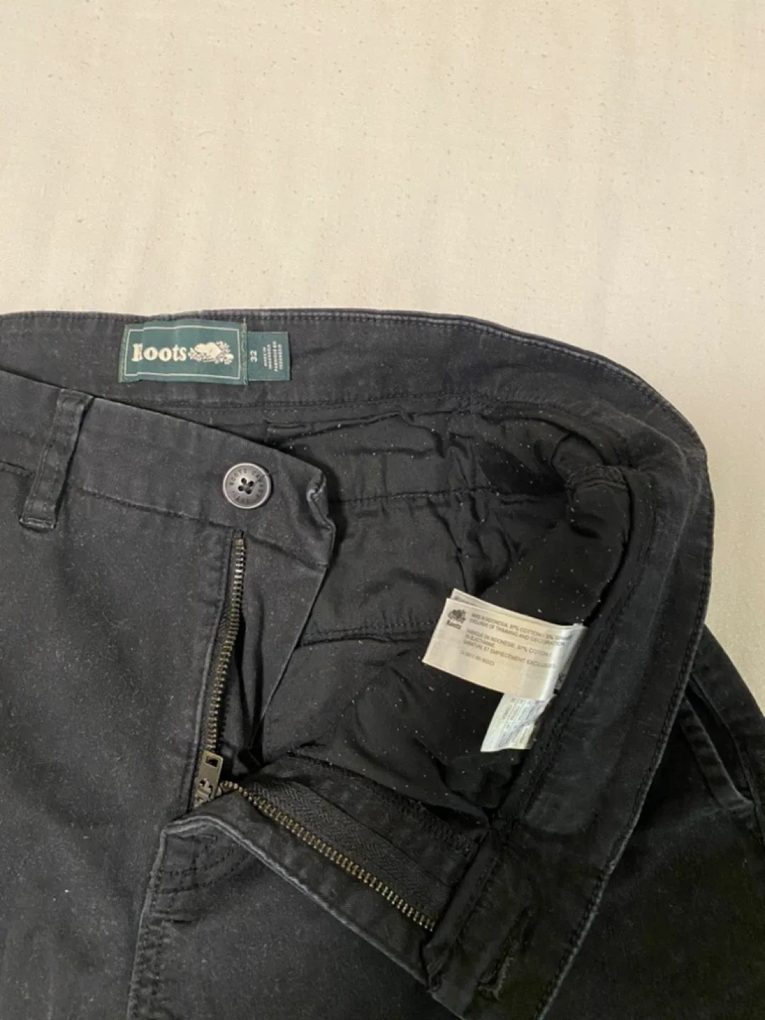 Roots Men's Pants, Size 32 image indicator(2)