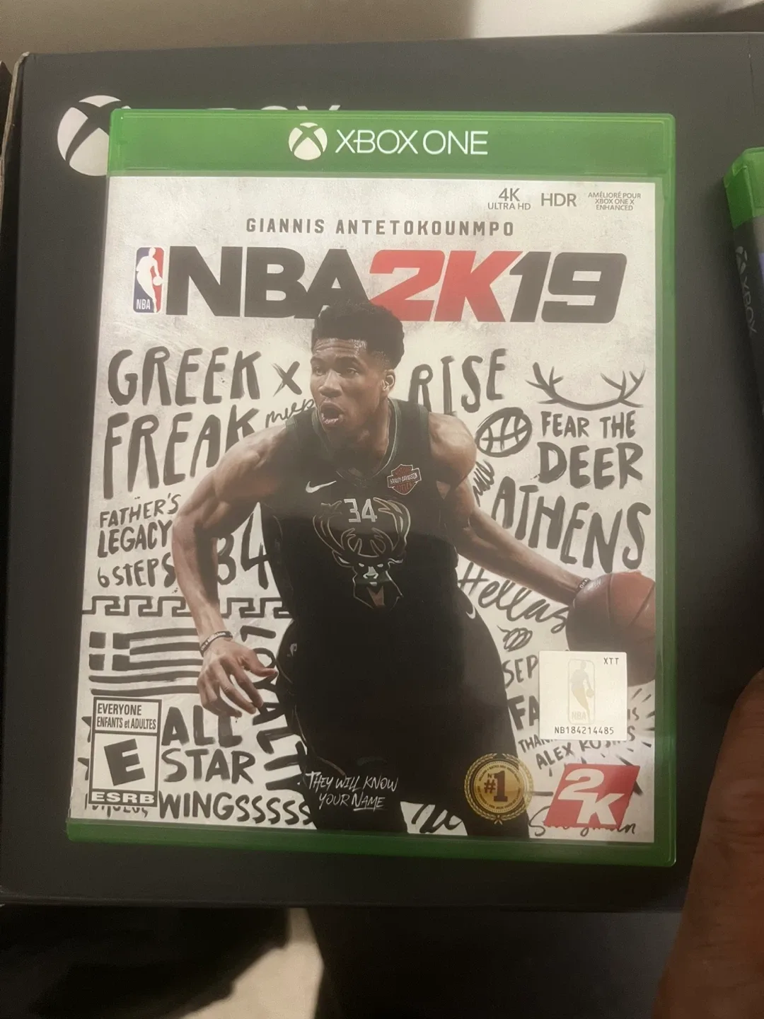 Xbox Series X 1TB SSD with Games image indicator(4)