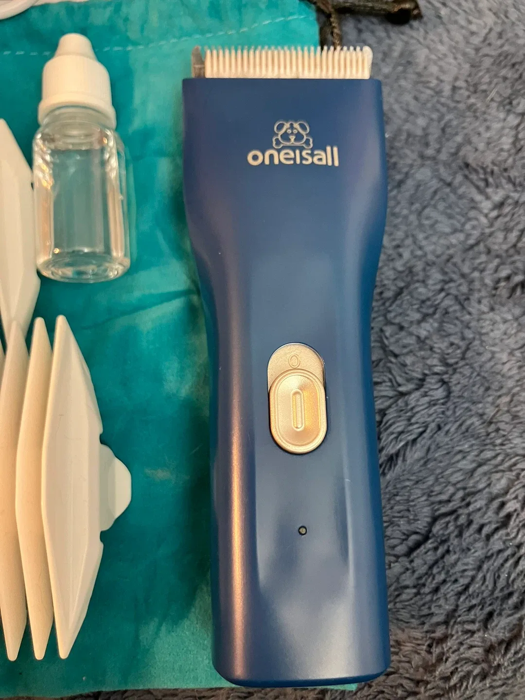 oneisall Pet Clippers for Long Hair - Blue image indicator(2)