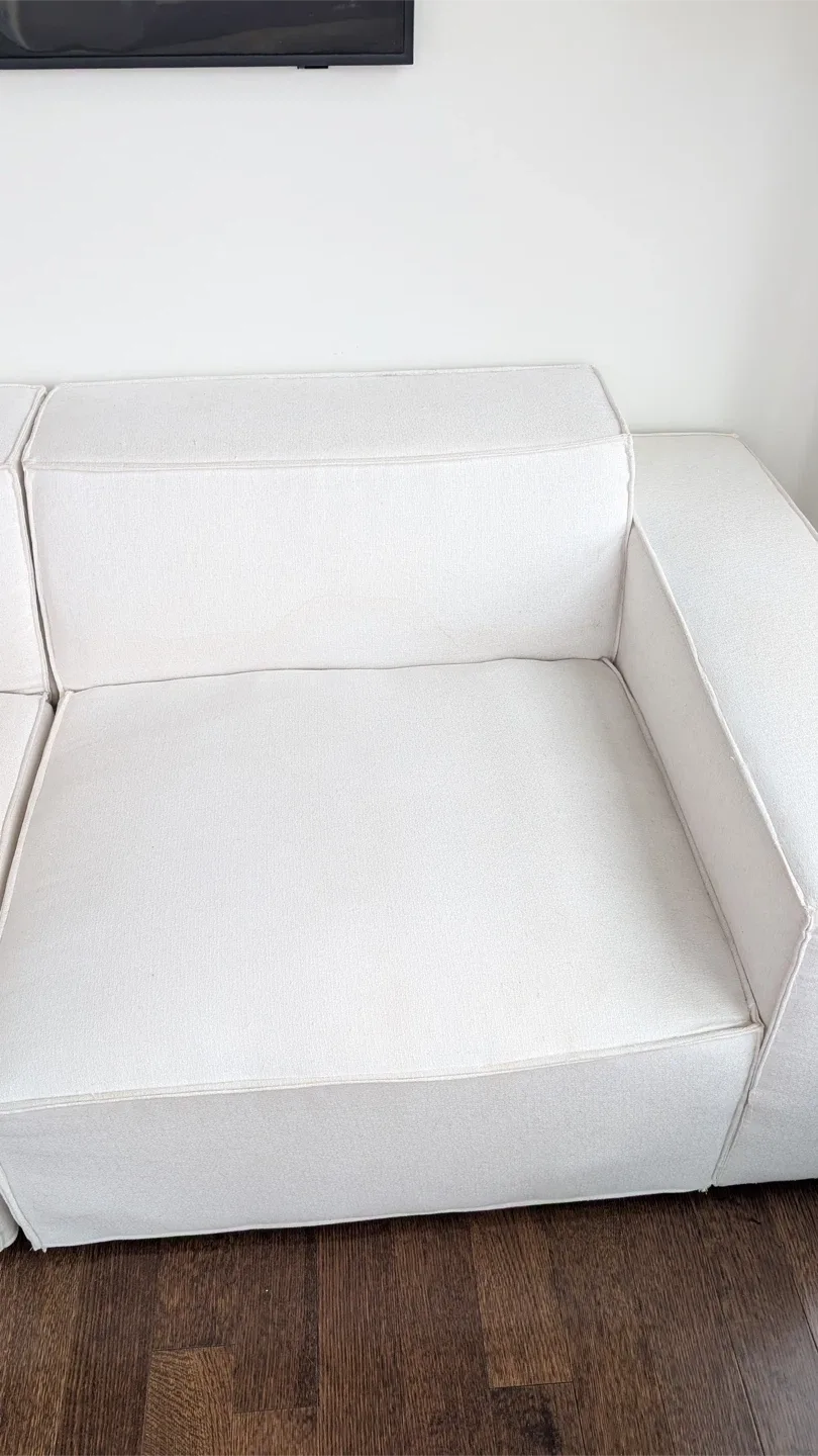 White Modular Sofa image indicator(6)