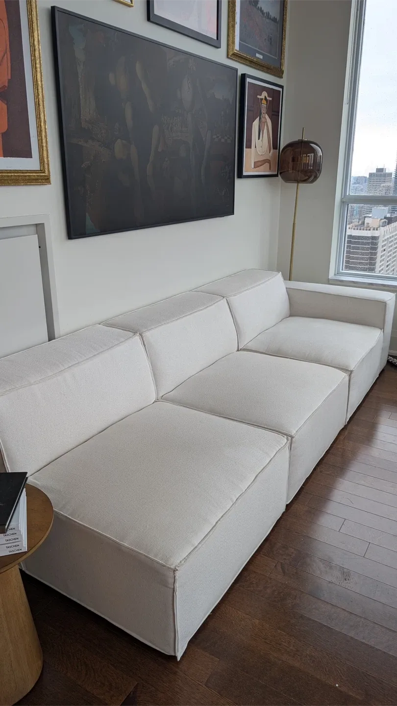 White Modular Sofa image indicator(4)