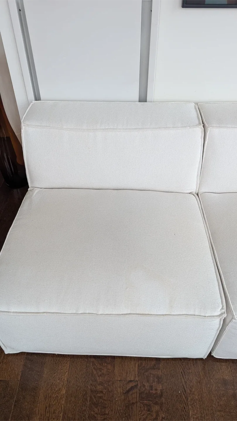 White Modular Sofa image indicator(7)