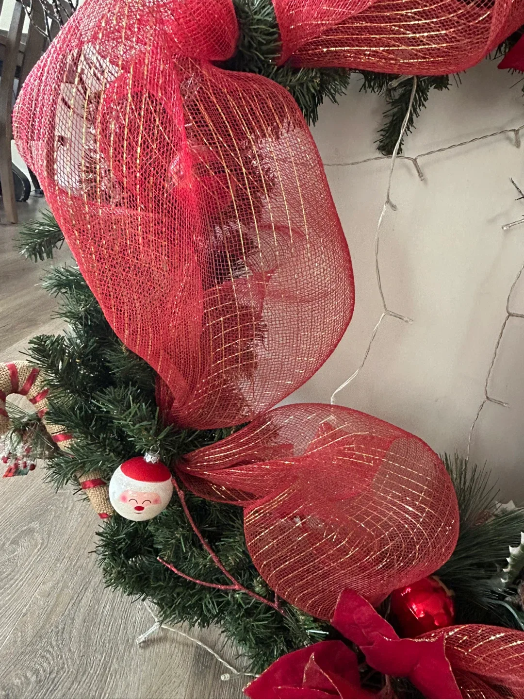 Large Christmas Wreath 24” image indicator(4)