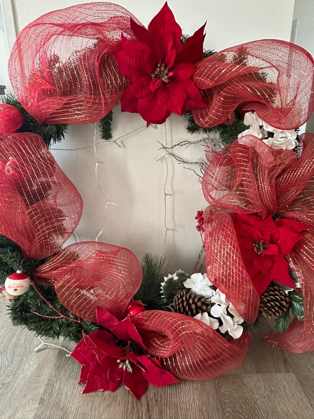 Large Christmas Wreath 24” image indicator(5)