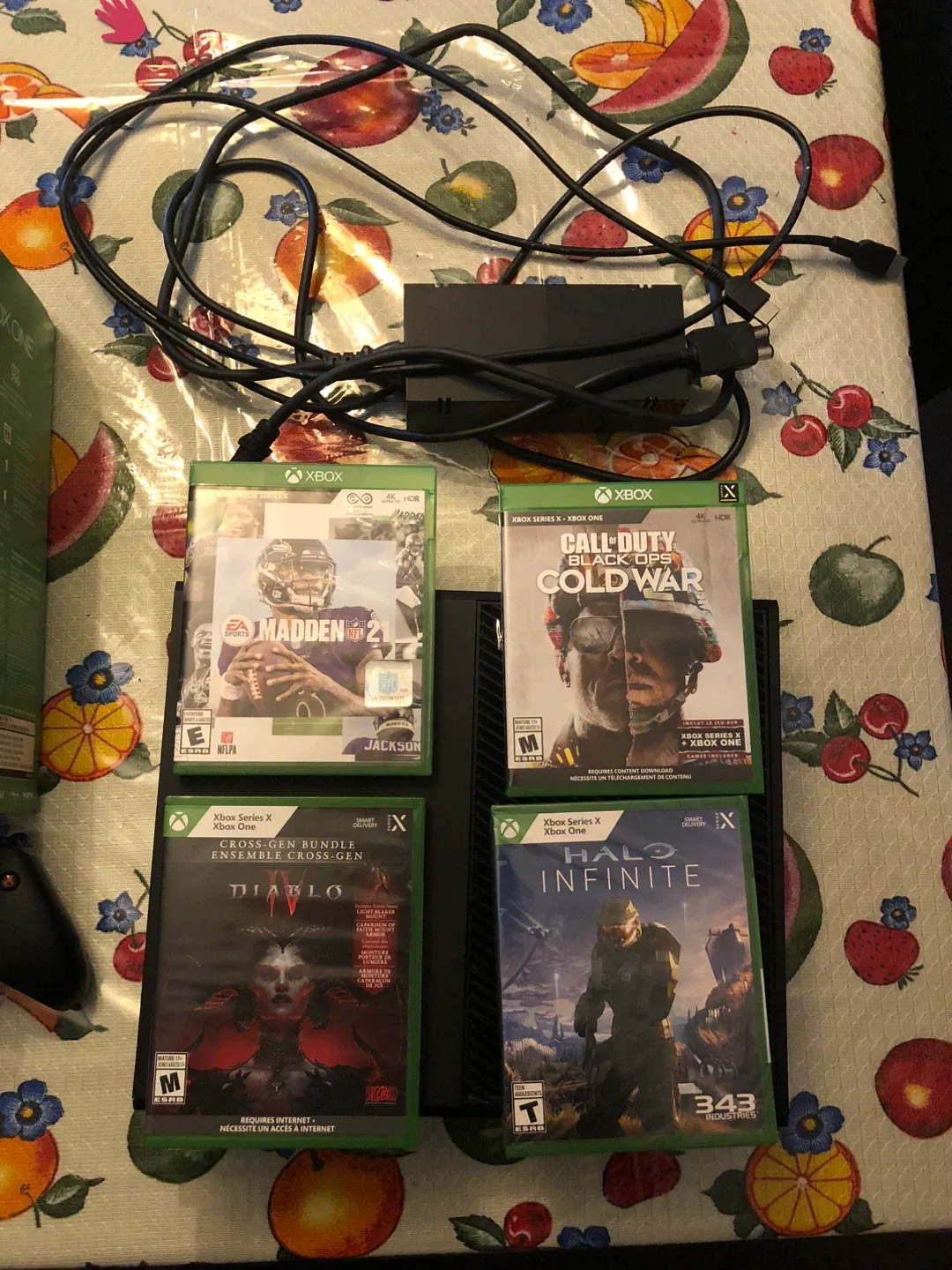 Xbox One 1TB with Games and Controller image indicator(6)