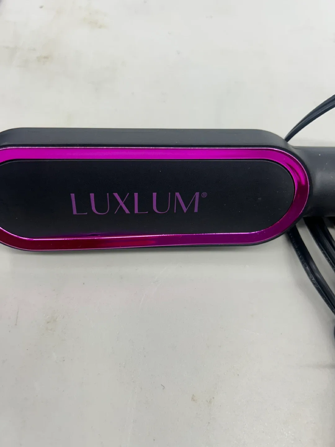 LUXLUM Hair Straightener Brush - Black image indicator(2)