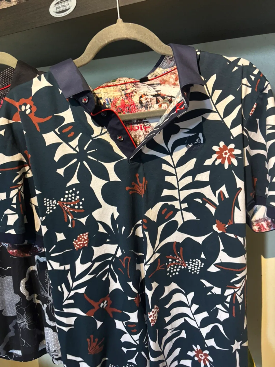 Au noir designer  Floral Polo Shirt image indicator(4)