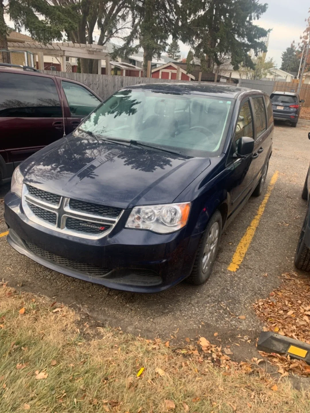 Dodge Grand Caravan Minivan image indicator(3)