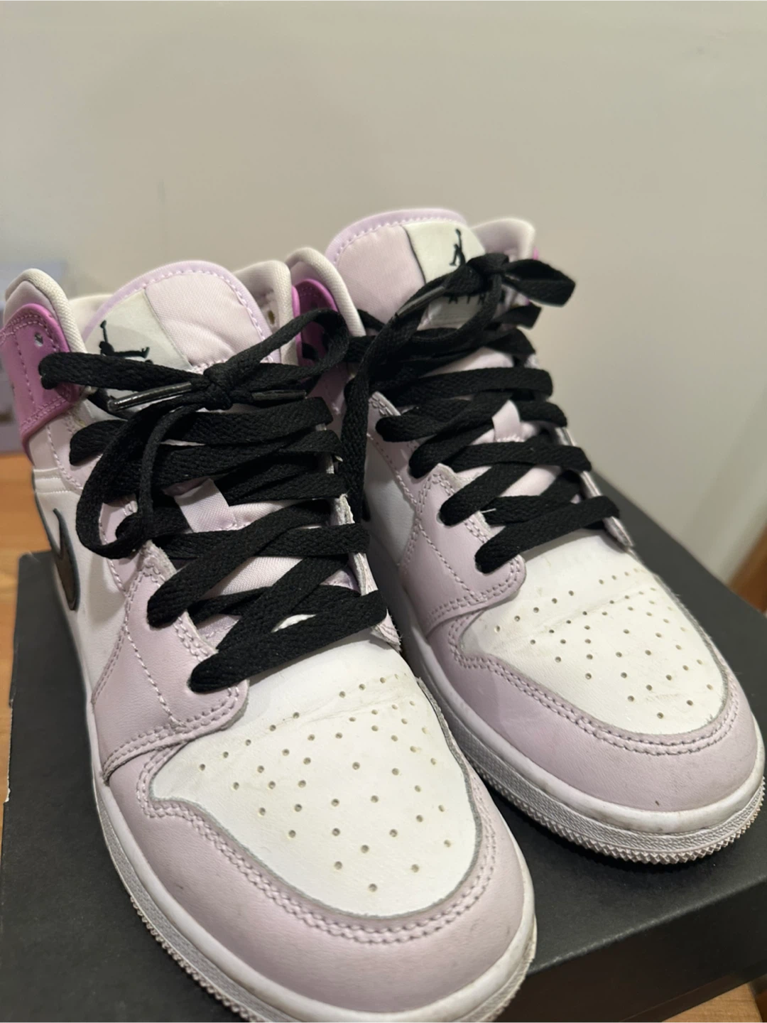 Air Jordan 1 Mid SE Lilac US 5Y - photo 3
