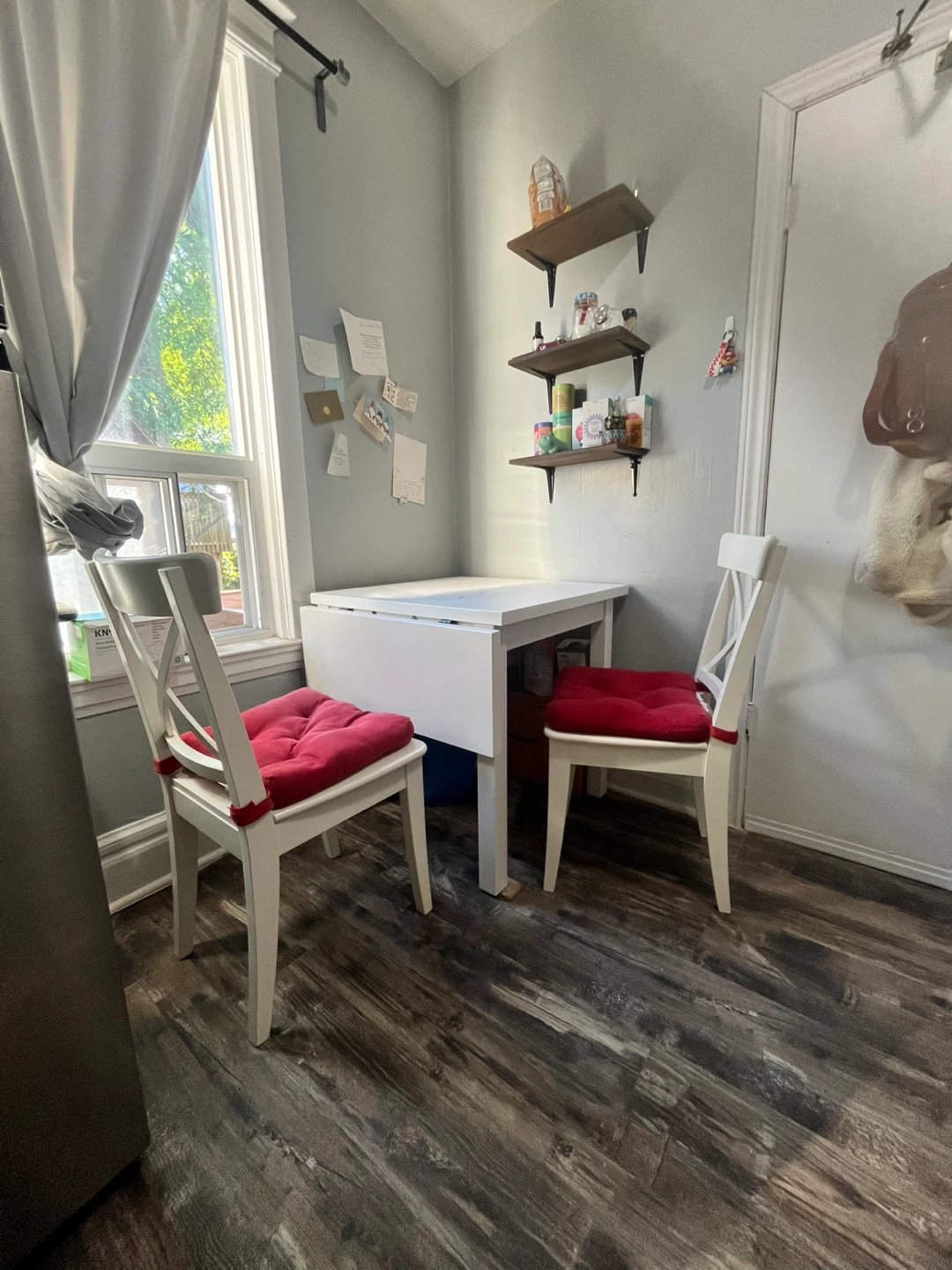 IKEA Extendable Dining Table with 2 Chairs