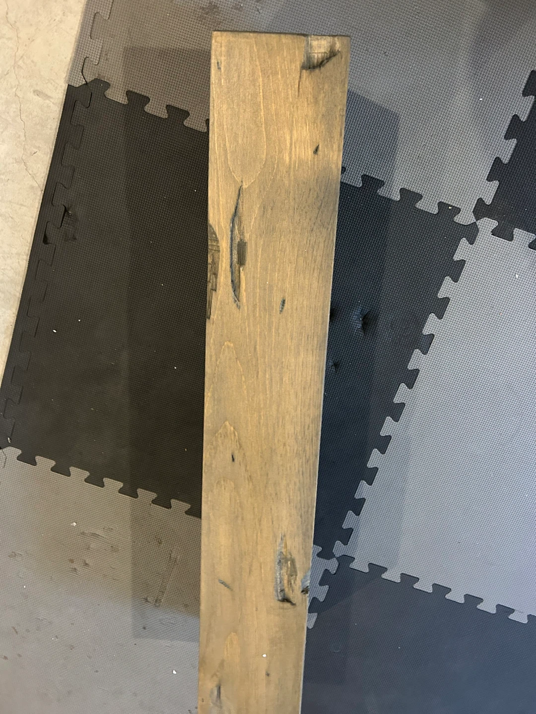 Rustic wood mantle - photo 4