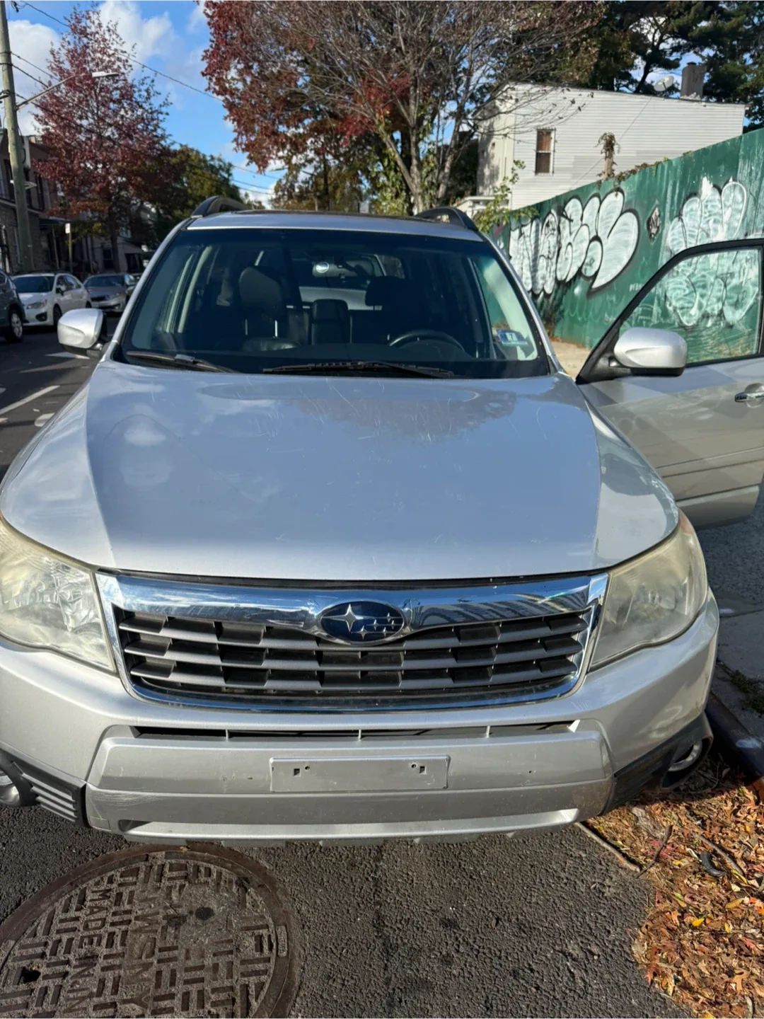 2009 Silver Subaru Forester SUV 172 k image indicator(2)