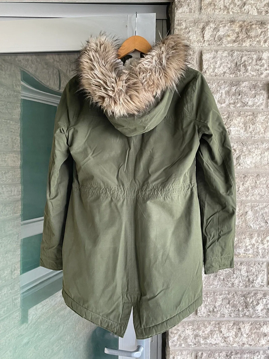 Hollister Olive Green Winter Parka - Size S image indicator(2)