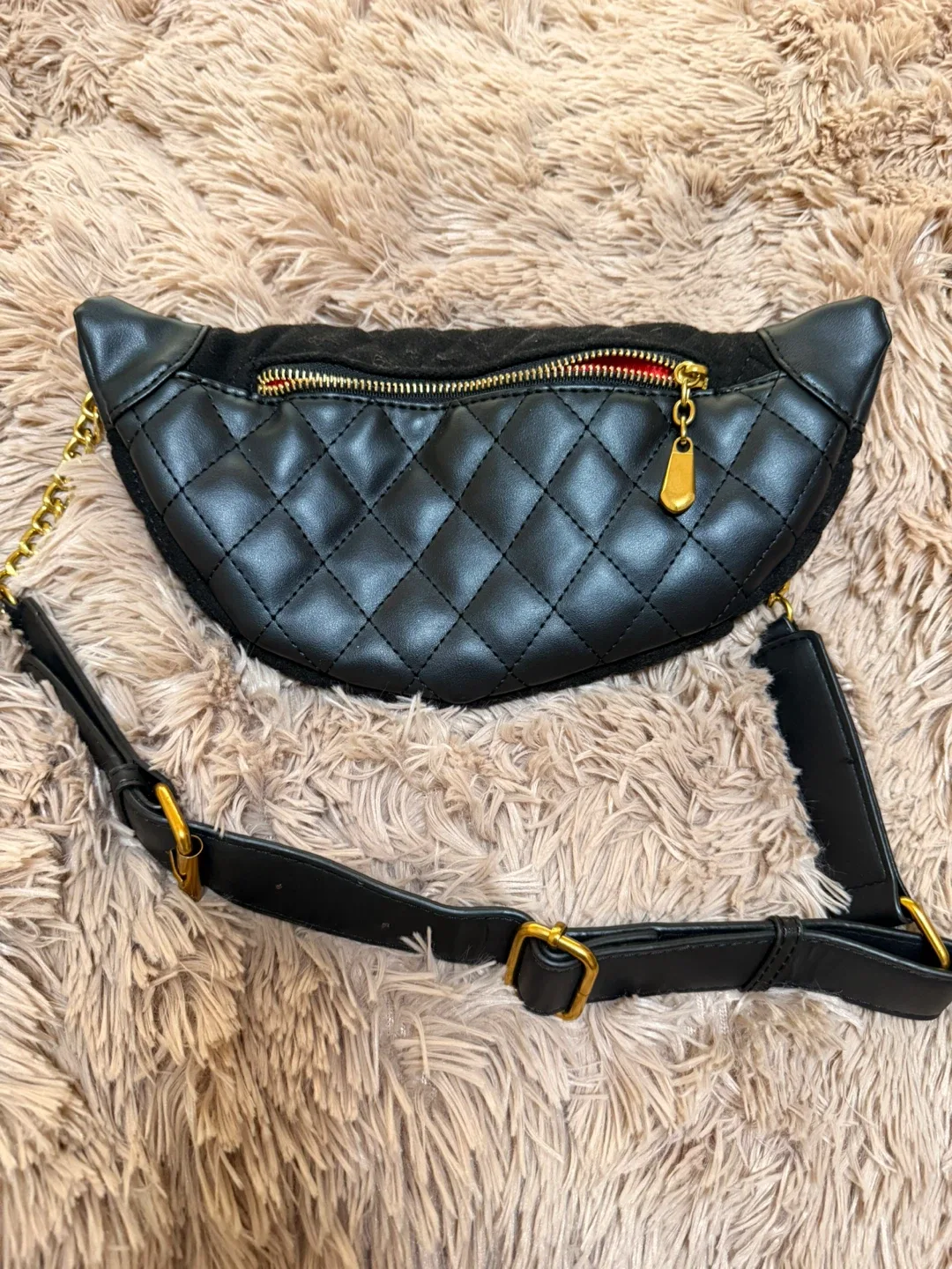 Black Belt Bag image indicator(2)