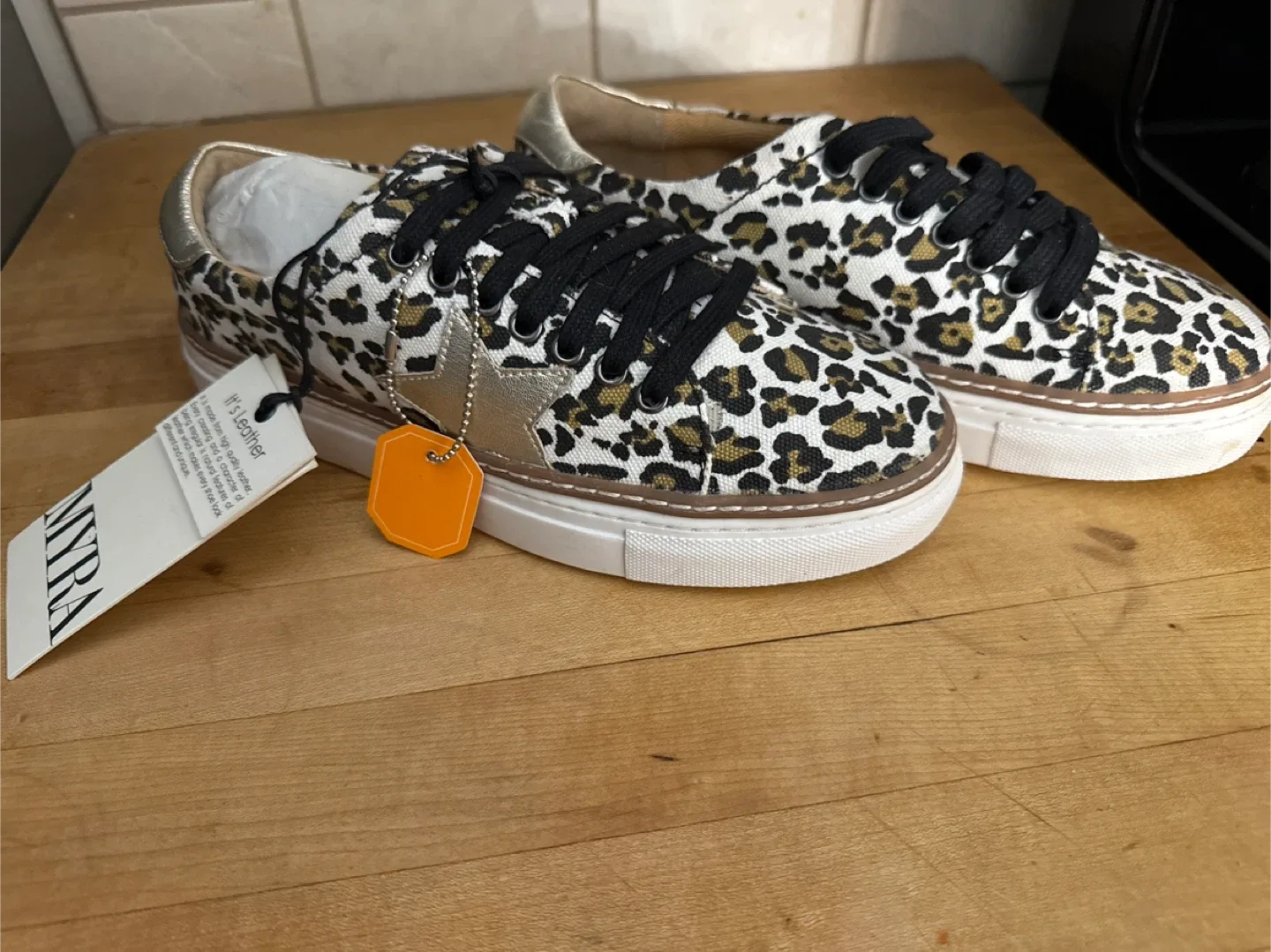 Myra Leopard Print Leather Sneakers size 7