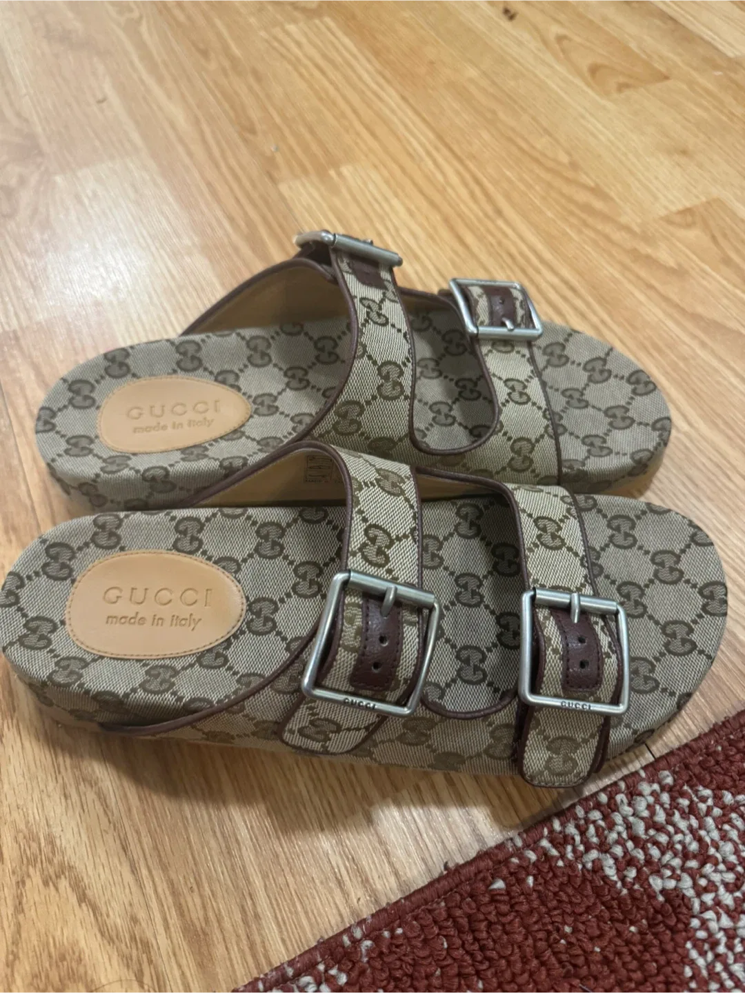 Gucci Monogram Slides Size 9 image indicator(3)