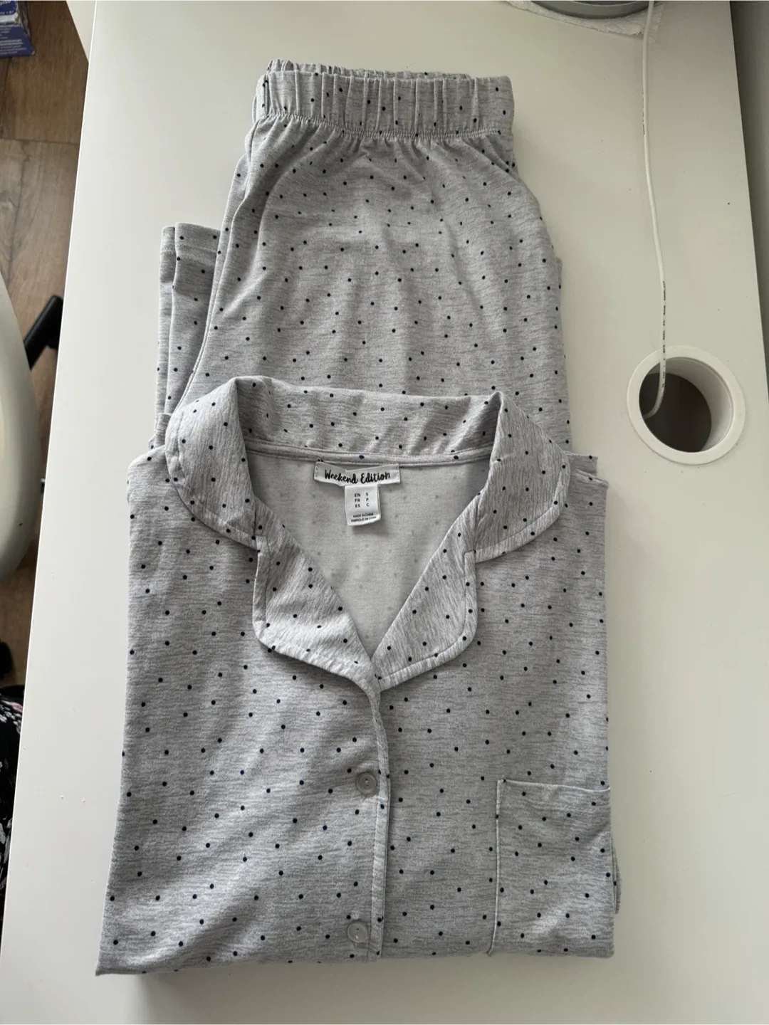 Weekend Edition Grey Pajama Set - Size S image indicator(2)