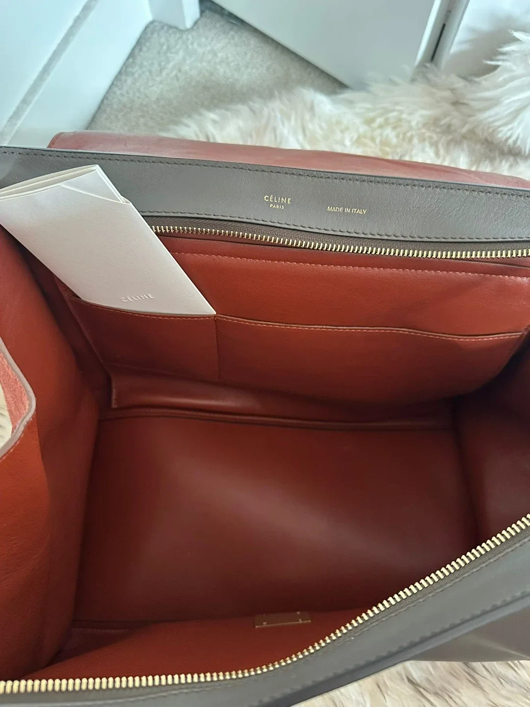 Celine Leather Handbag image indicator(5)