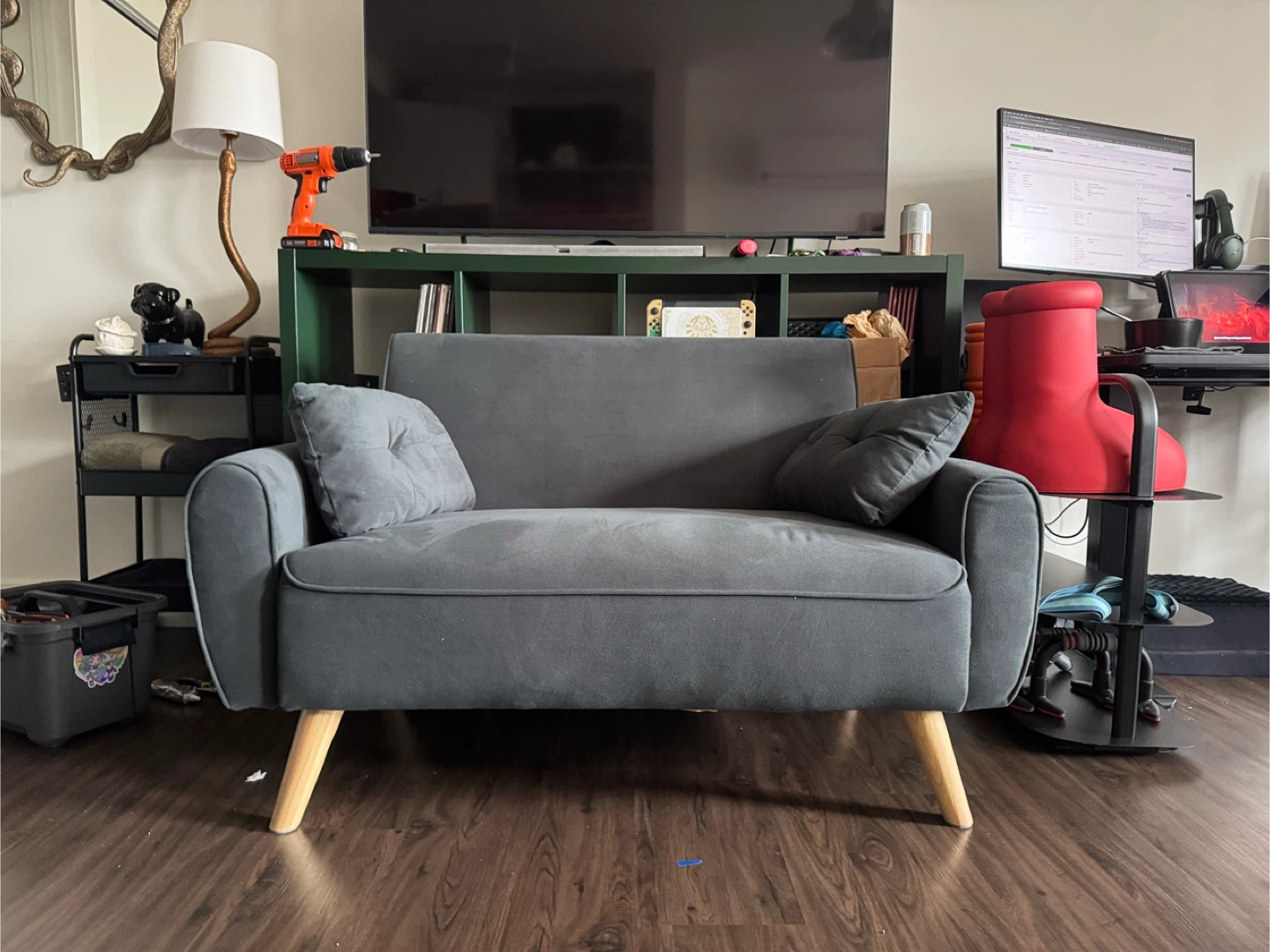Free small loveseat sofa - Gray 47” - photo 4